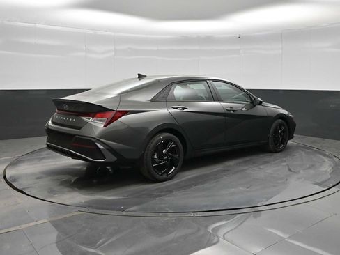 New 2026 Hyundai Elantra Sport FWD image 7
