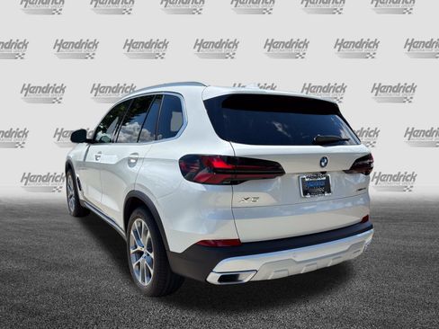 New 2026 BMW X5 xDrive40i AWD/4WD image 8