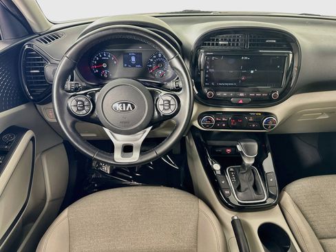 Used 2021 Kia Soul EX FWD image 23