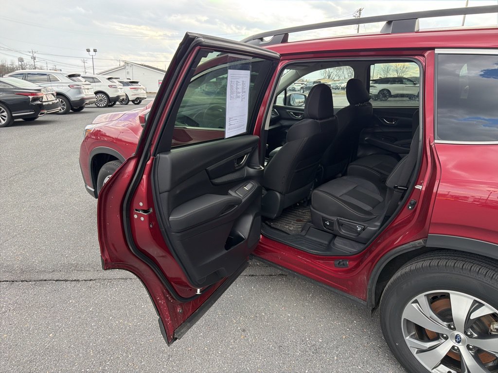 Certified 2025 Subaru Ascent Premium AWD/4WD image 15