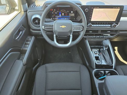 New 2026 Chevrolet Colorado LT image 17