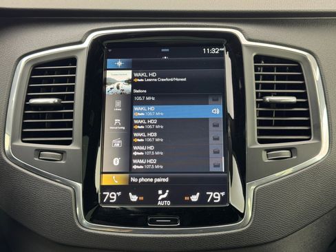 Used 2020 Volvo XC90 T6 Momentum image 24