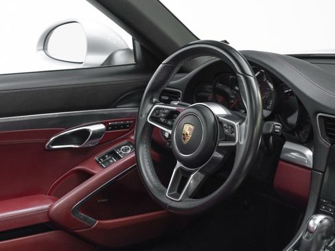 Used 2019 Porsche 911 Carrera image 33