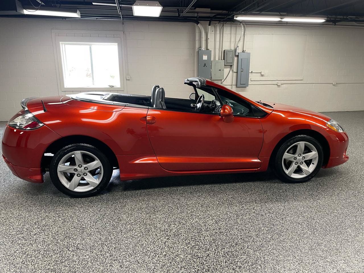 Used 2007 Mitsubishi Eclipse GS FWD image 8