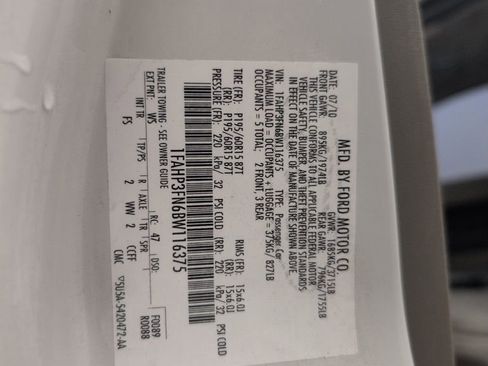 Used 2011 Ford Focus SE image 40