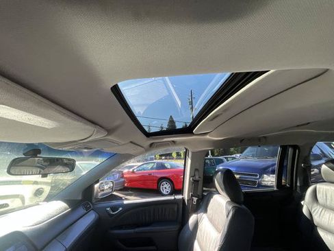 Used 2005 Honda Odyssey EX-L image 12