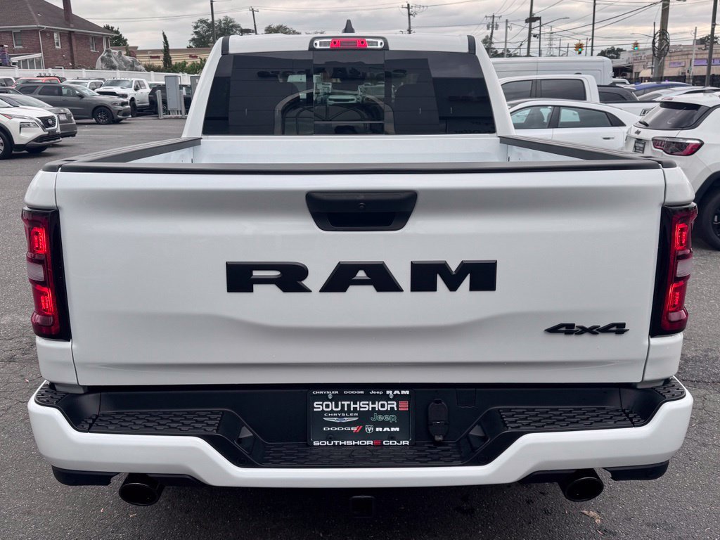 Used 2026 RAM 1500 Express AWD/4WD image 6