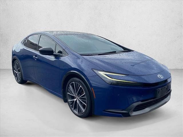 Used 2023 Toyota Prius Limited FWD image 3