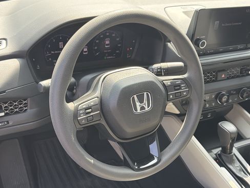 Used 2025 Honda Accord SE image 16