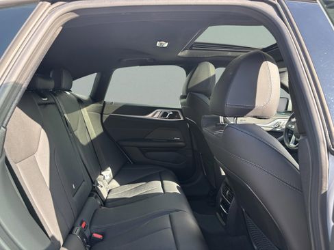 Used 2023 BMW i4 eDrive35 w/ Premium Package image 33