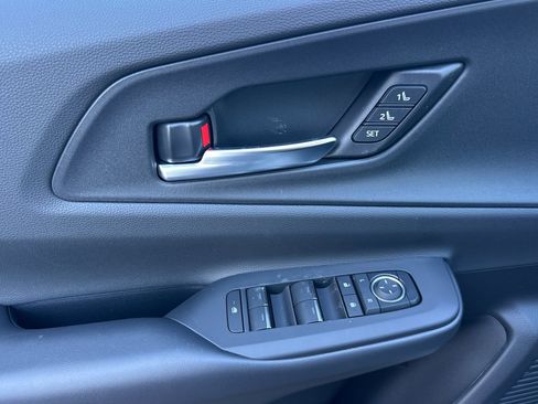 New 2026 Toyota Prius XSE Premium image 11