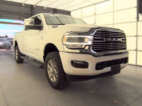 Used 2024 RAM 2500 Laramie w/ Safety Group AWD/4WD image 2