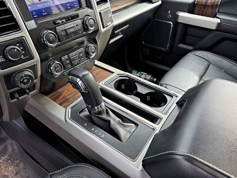 Used 2020 Ford F150 Lariat AWD/4WD image 19