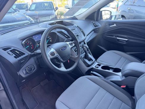 Used 2015 Ford Escape SE FWD image 29