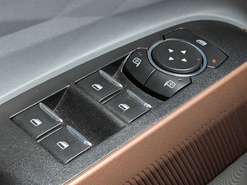 Used 2022 Ford Maverick Lariat w/ Lariat Luxury Package FWD image 23