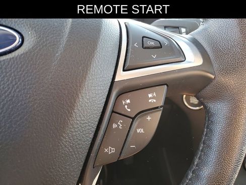 Used 2021 Ford Edge SEL w/ Convenience Package image 17