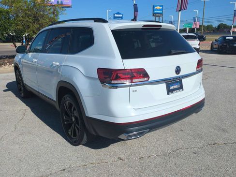 Used 2023 Volkswagen Atlas SE w/ Black Wheel Package FWD image 6