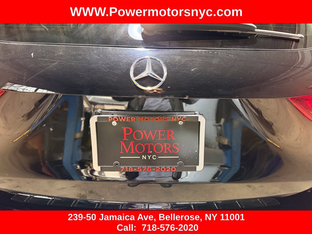 Used 2021 Mercedes-Benz GLA 250 4MATIC w/ Premium Package image 12