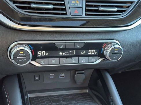 New 2025 Nissan Altima 2.5 SR w/ SR Premium Package image 22