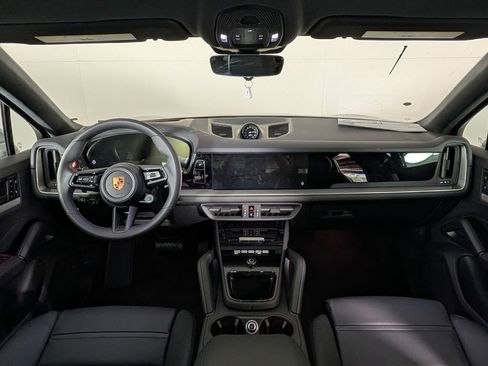 New 2026 Porsche Cayenne Coupe AWD/4WD image 20