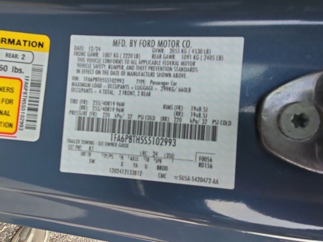 Used 2025 Ford Mustang Premium RWD image 24