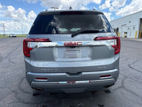 Used 2023 GMC Acadia Denali w/ Denali Ultimate Package AWD/4WD image 8