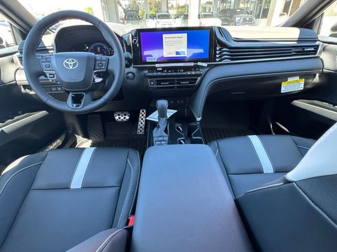 New 2026 Toyota Camry SE FWD image 28
