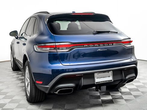 New 2026 Porsche Macan image 3
