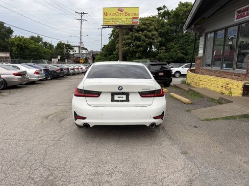 Used 2019 BMW 330i Sedan w/ Convenience Package RWD image 4