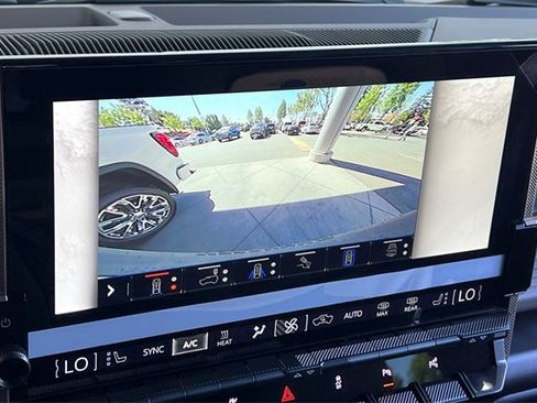 Used 2024 GMC Hummer EV 2X w/ Extreme Off-Road Package image 20