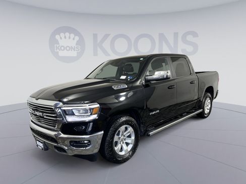 Used 2023 RAM 1500 Laramie AWD/4WD image 5