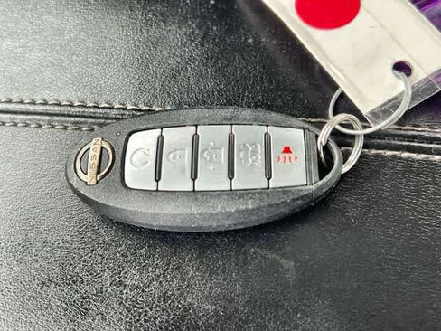 Used 2024 Nissan Altima 2.5 S FWD image 21