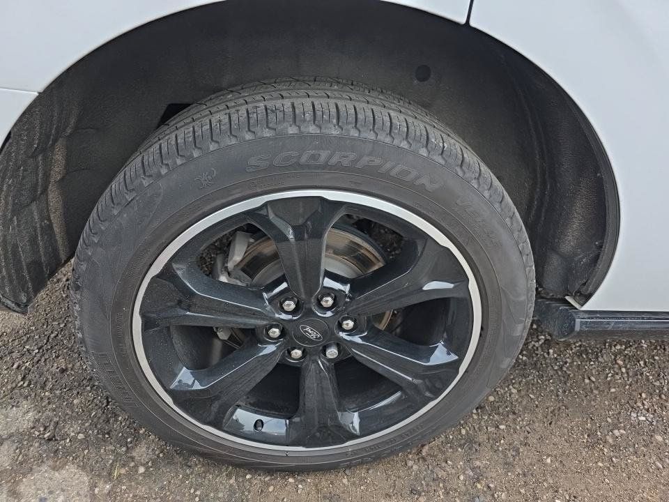 Used 2023 Ford Expedition Limited AWD/4WD image 15