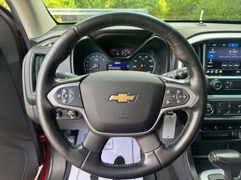 Used 2019 Chevrolet Colorado LT w/ LT Convenience Package AWD/4WD image 13