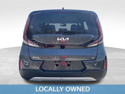 Used 2024 Kia Soul LX w/ Option Group 015 image 6