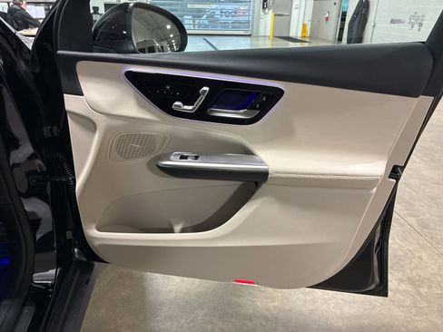 New 2026 Mercedes-Benz GLC 300 4MATIC image 18