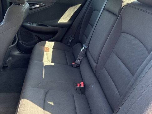 Used 2016 Chevrolet Malibu LT FWD image 12