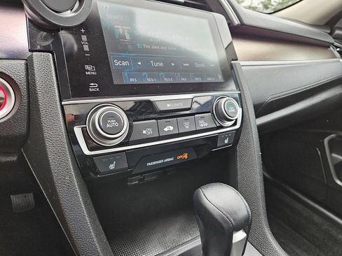 Used 2016 Honda Civic EX-L image 23