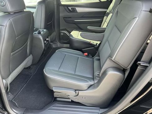 New 2026 Buick Enclave Preferred w/ Power Package image 11