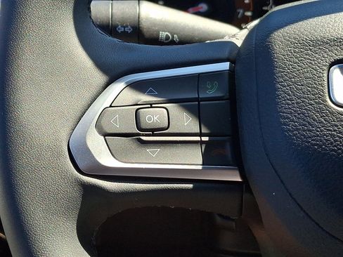 Certified 2023 Jeep Compass Latitude w/ Convenience Group AWD/4WD image 20