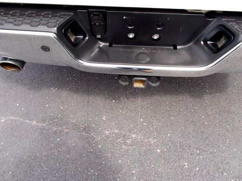 Used 2012 RAM 1500 Big Horn w/ Luxury Group image 16