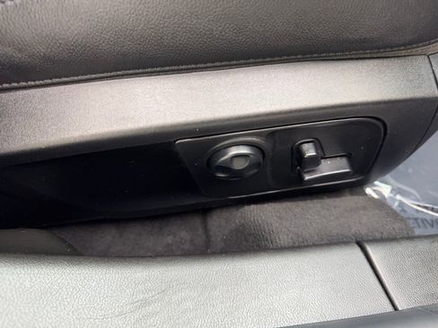 Used 2020 Maserati Ghibli Base image 47