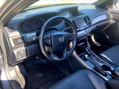 Used 2017 Honda Accord EX-L image 15