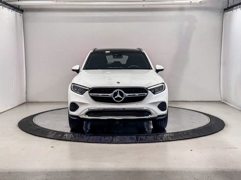 Used 2025 Mercedes-Benz GLC 300 image 6