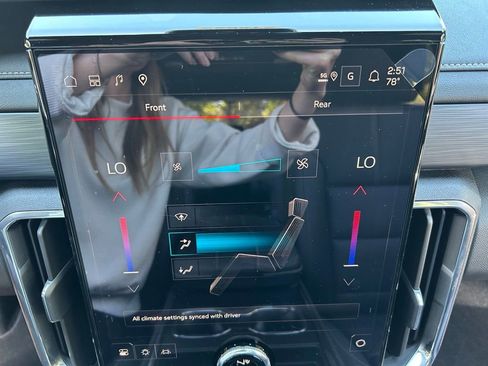 New 2026 GMC Acadia Elevation w/ Black Edition FWD image 29