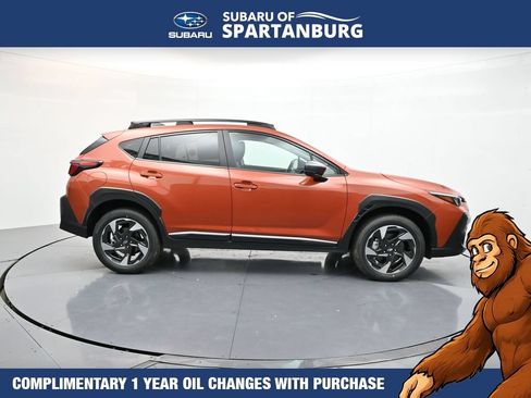 Used 2025 Subaru Crosstrek 2.5i Limited w/ Crosstrek Mirror Package AWD/4WD image 9