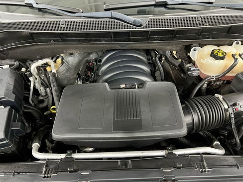 Used 2021 Chevrolet Tahoe Z71 image 26