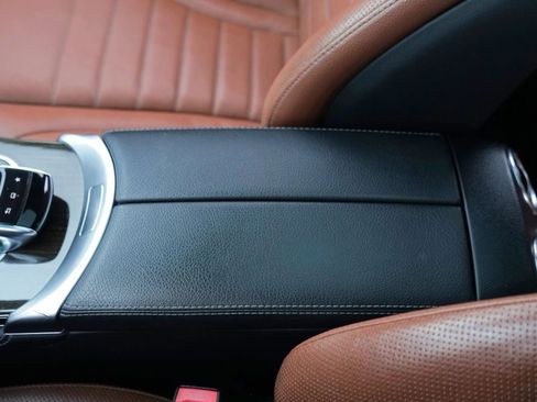 Used 2016 Mercedes-Benz GLC 300 4MATIC image 28