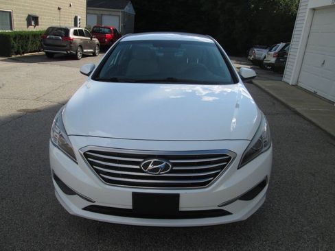 Used 2017 Hyundai Sonata SE FWD image 6