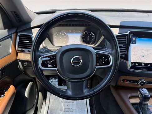 Used 2022 Volvo XC90 T6 Momentum w/ Advanced Package AWD/4WD image 14